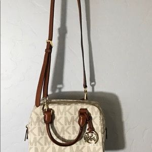 Michael kors bag